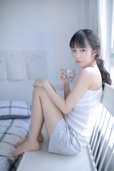 美女